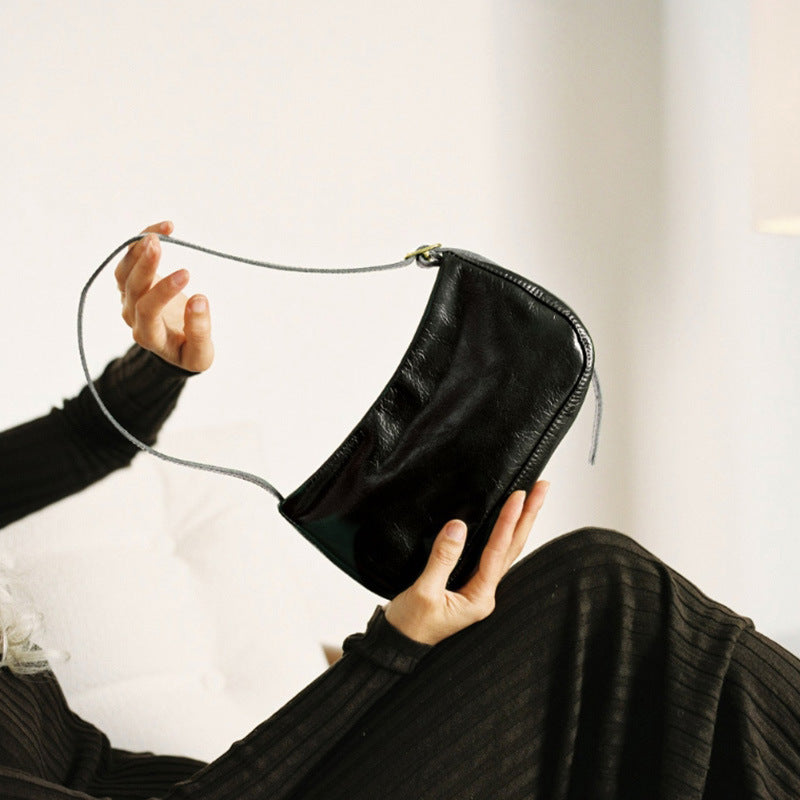 Underarm baguette bag, fashion shoulder bag, bag women's simple and versatile underarm bag, oil wax leather handbag women hobo