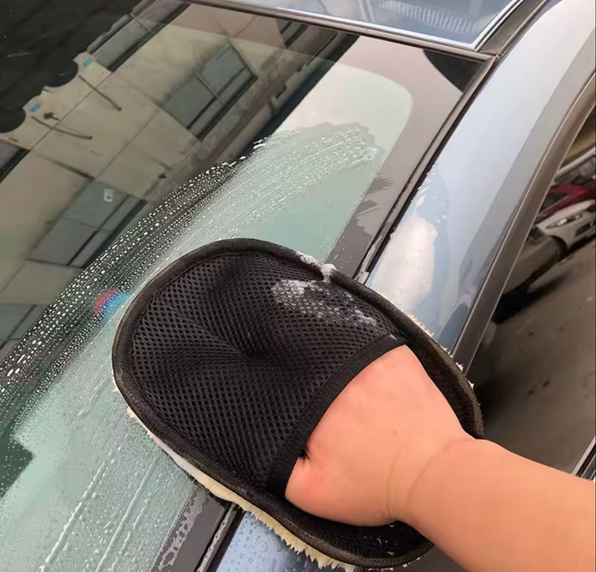 Microfiber cleaning pad