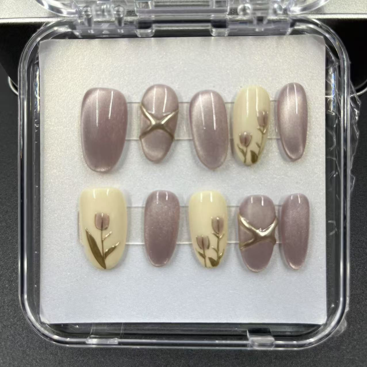 1037- Handmade press on nails