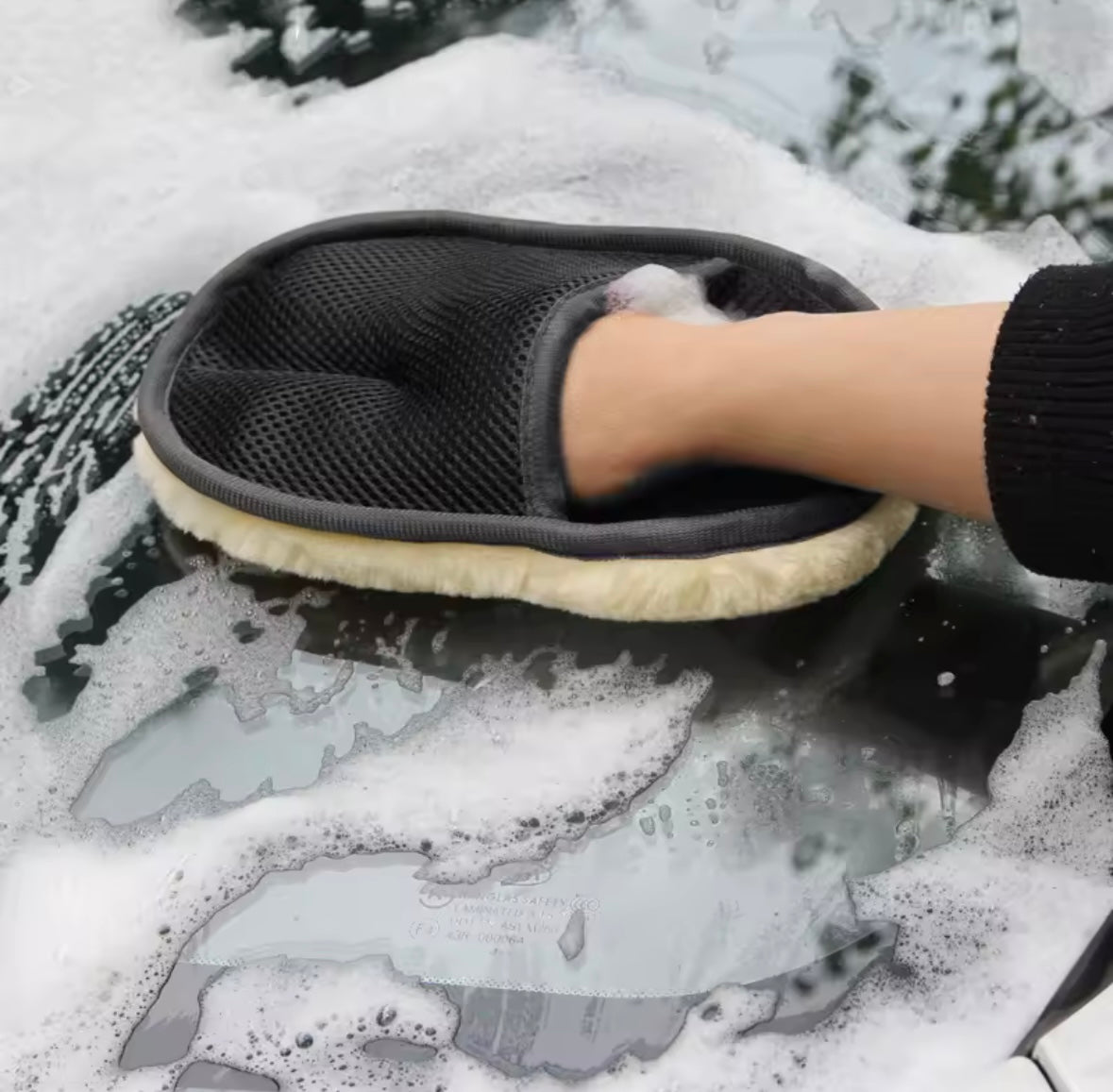 Microfiber cleaning pad