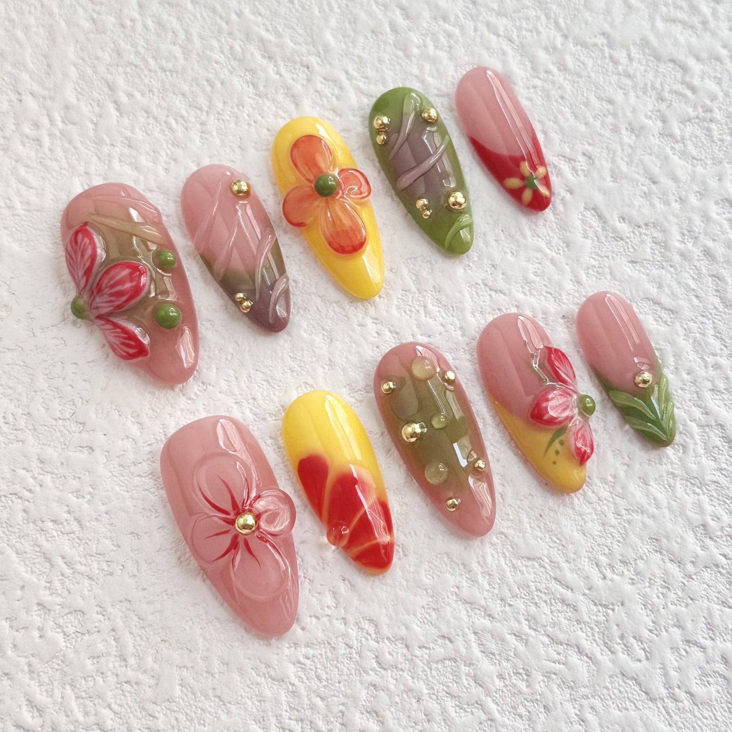 0983- Handmade press on nails