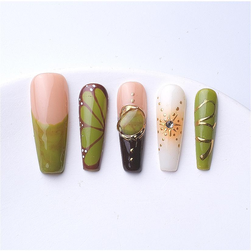 1073 Handmade Press On Nails