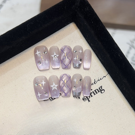 0990- Handmade press on nails