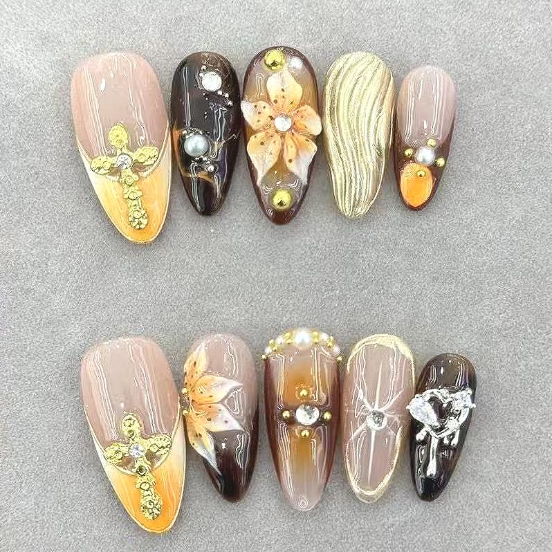 1070 Handmade Press on Nails