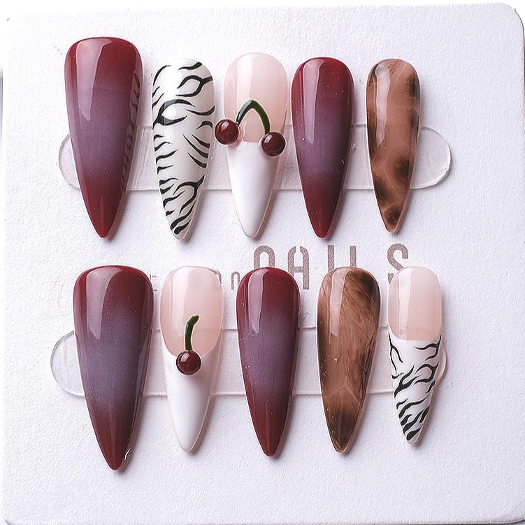 1076 Handmade Press On Nails