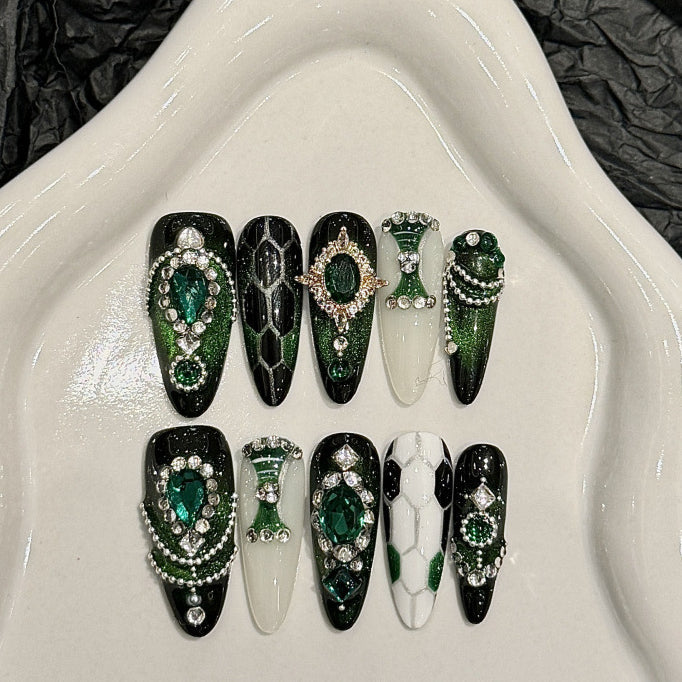 1023- Handmade press on nails