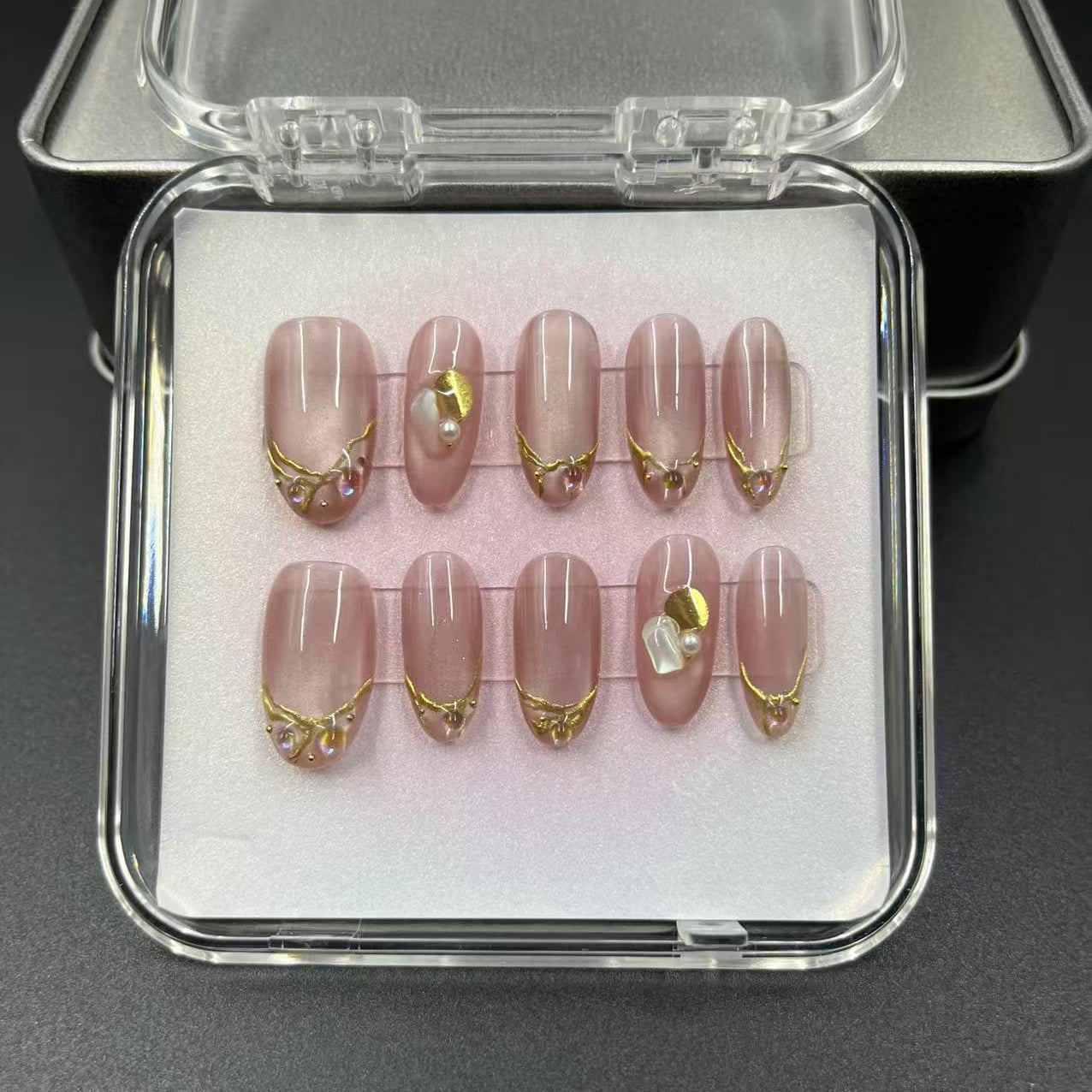 1045- Handmade press on nails