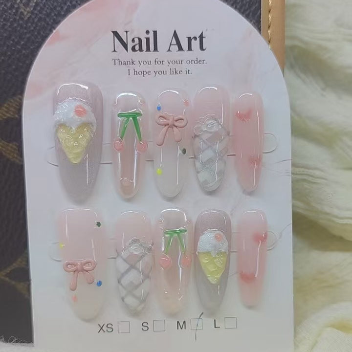 0958- Handmade press on nails