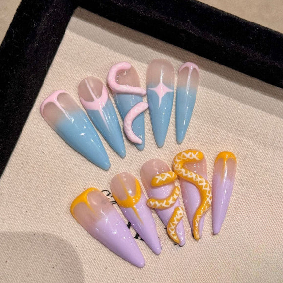 0937- Handmade press on nails