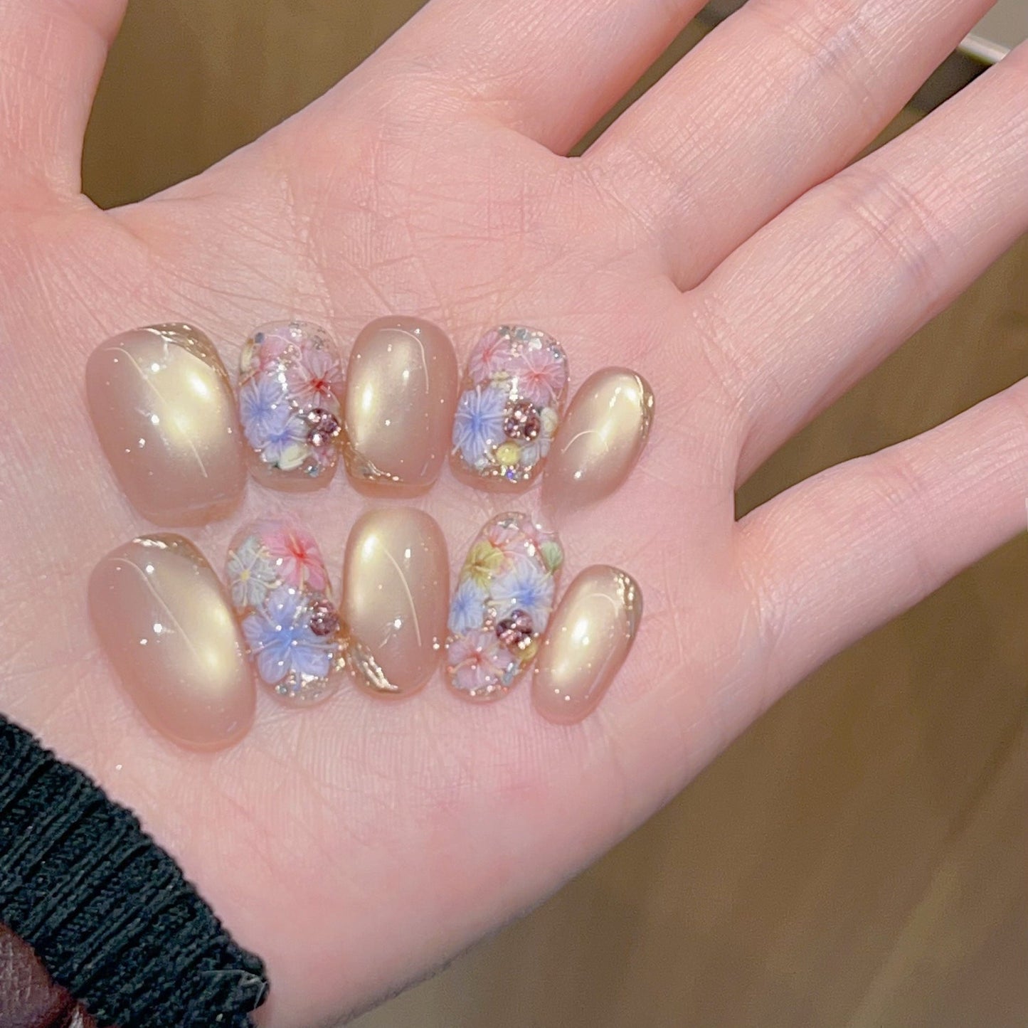 0986- Handmade press on nails