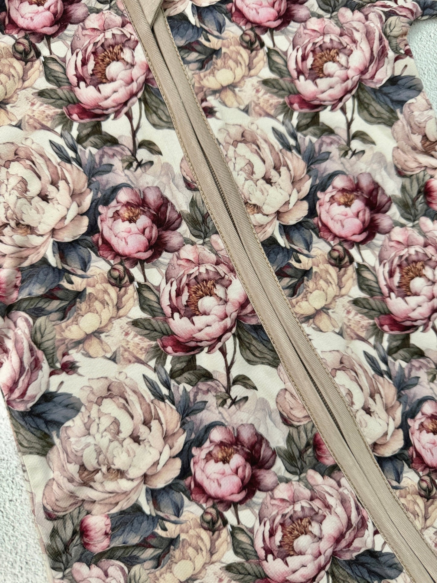 Perfect Peony Vintage Floral Bamboo Zippy