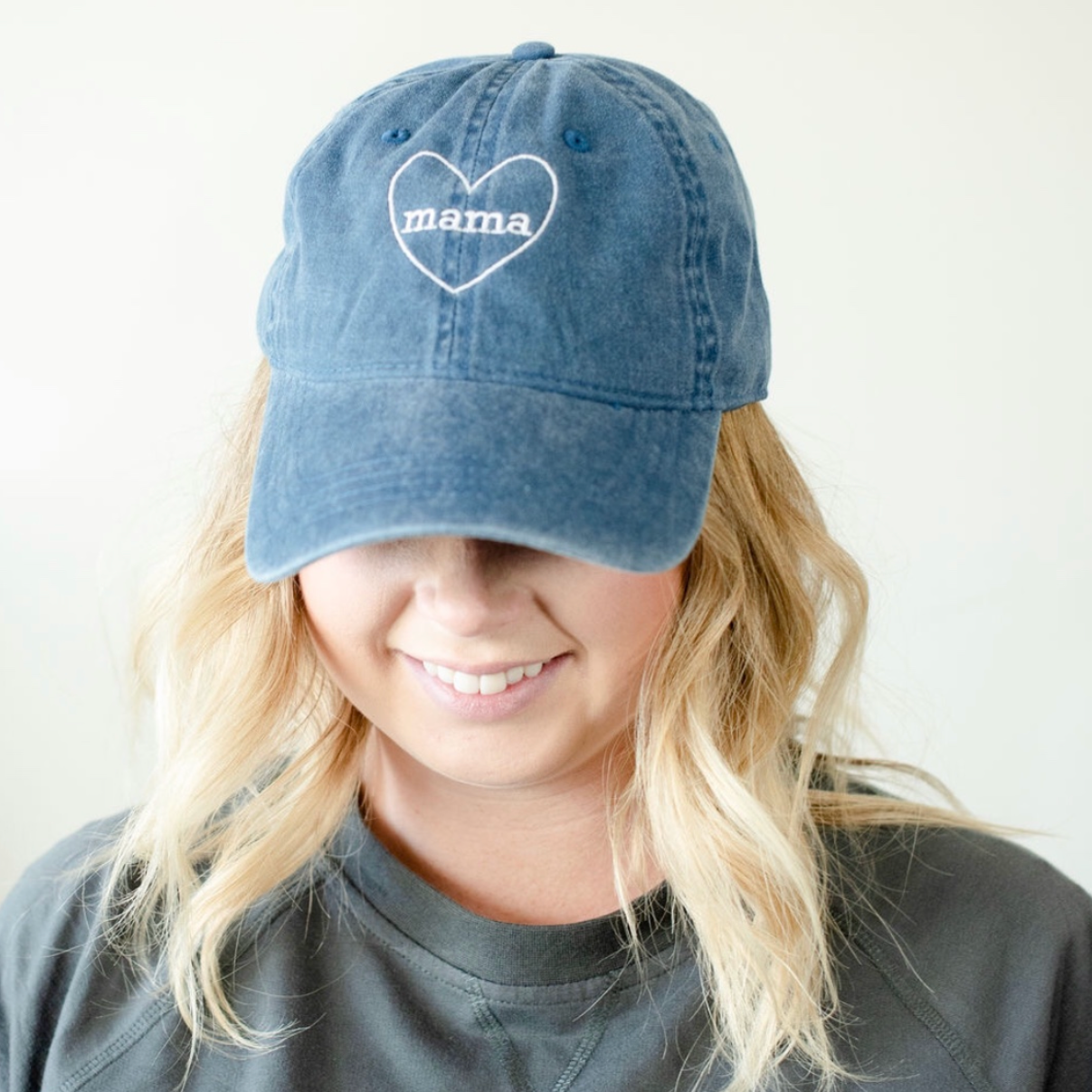 Mama (Heart Around) - Adult Baseball Cap