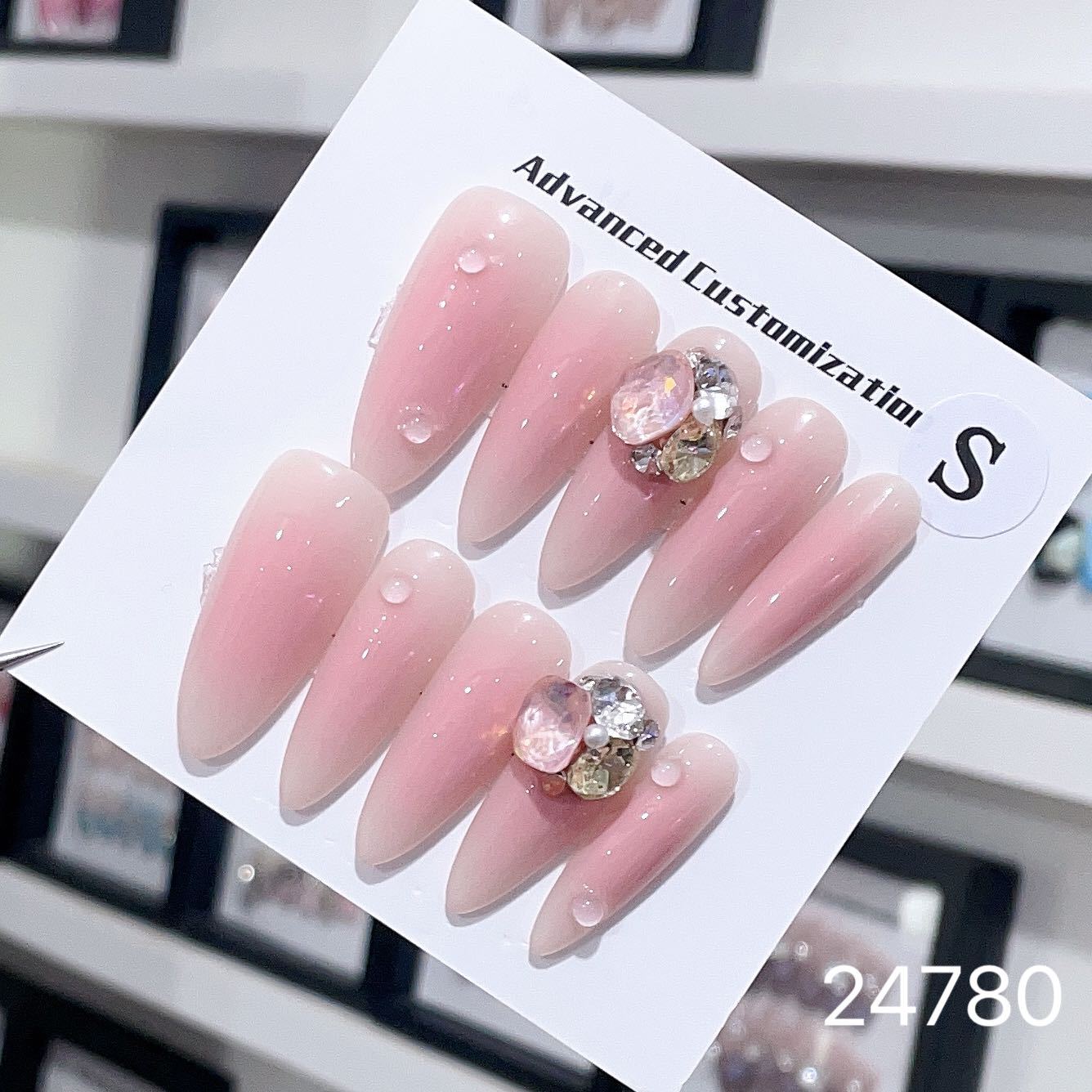 0967- Handmade press on nails