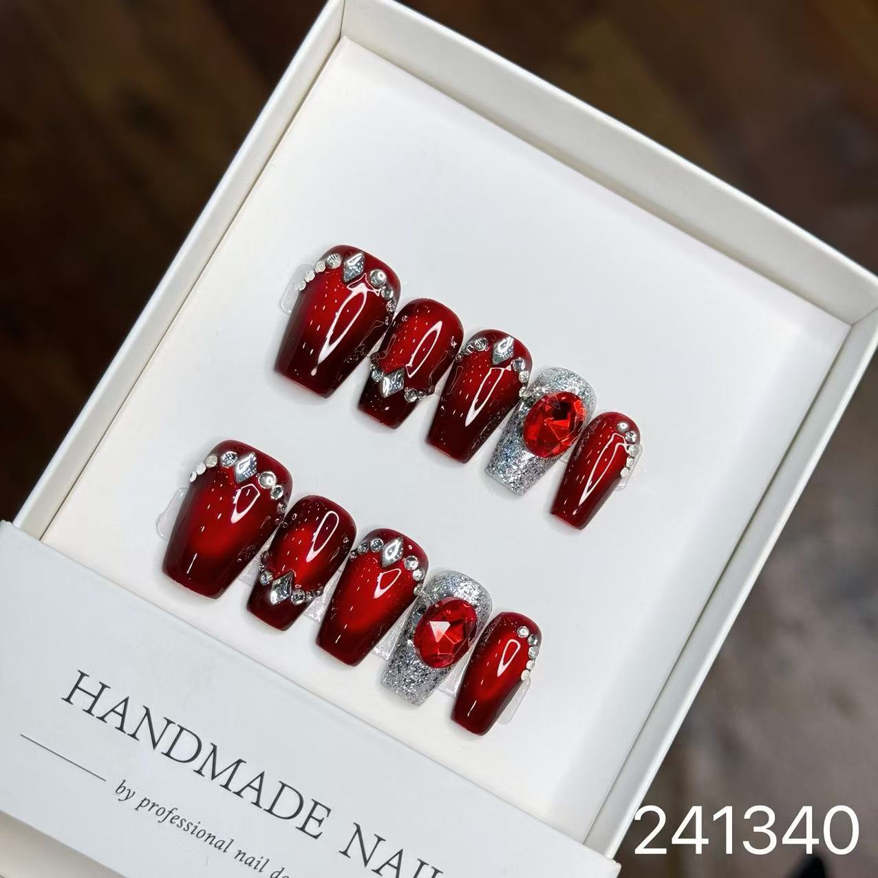 1030- Handmade press on nails