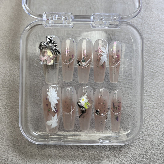 0985- Handmade press on nails