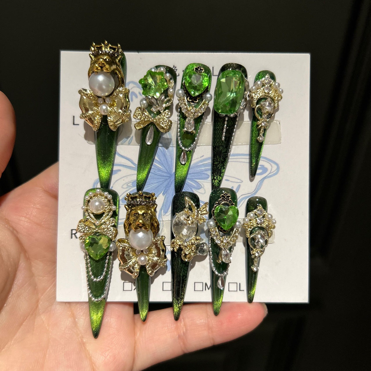 0975- Handmade press on nails