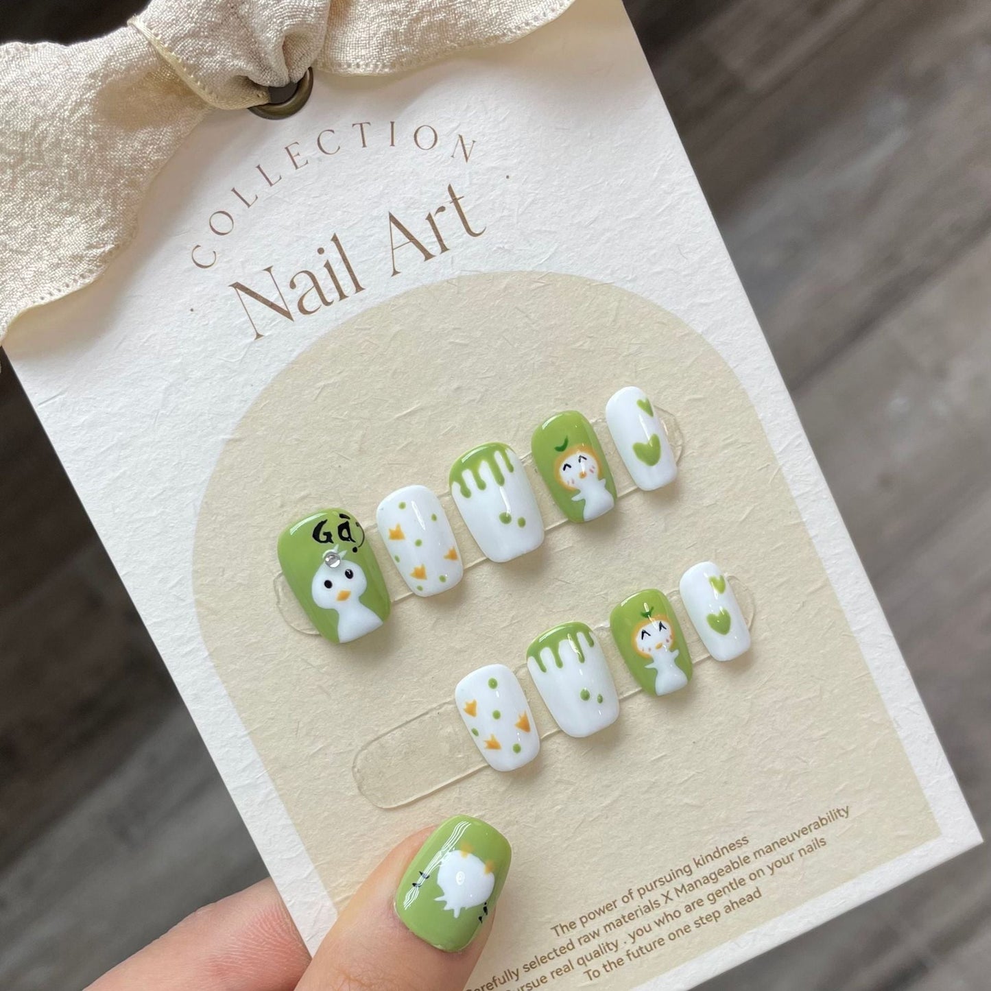 1022- Handmade press on nails