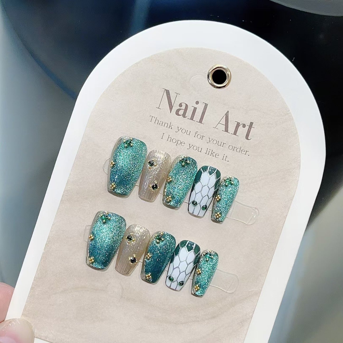 0951- Handmade press on nails