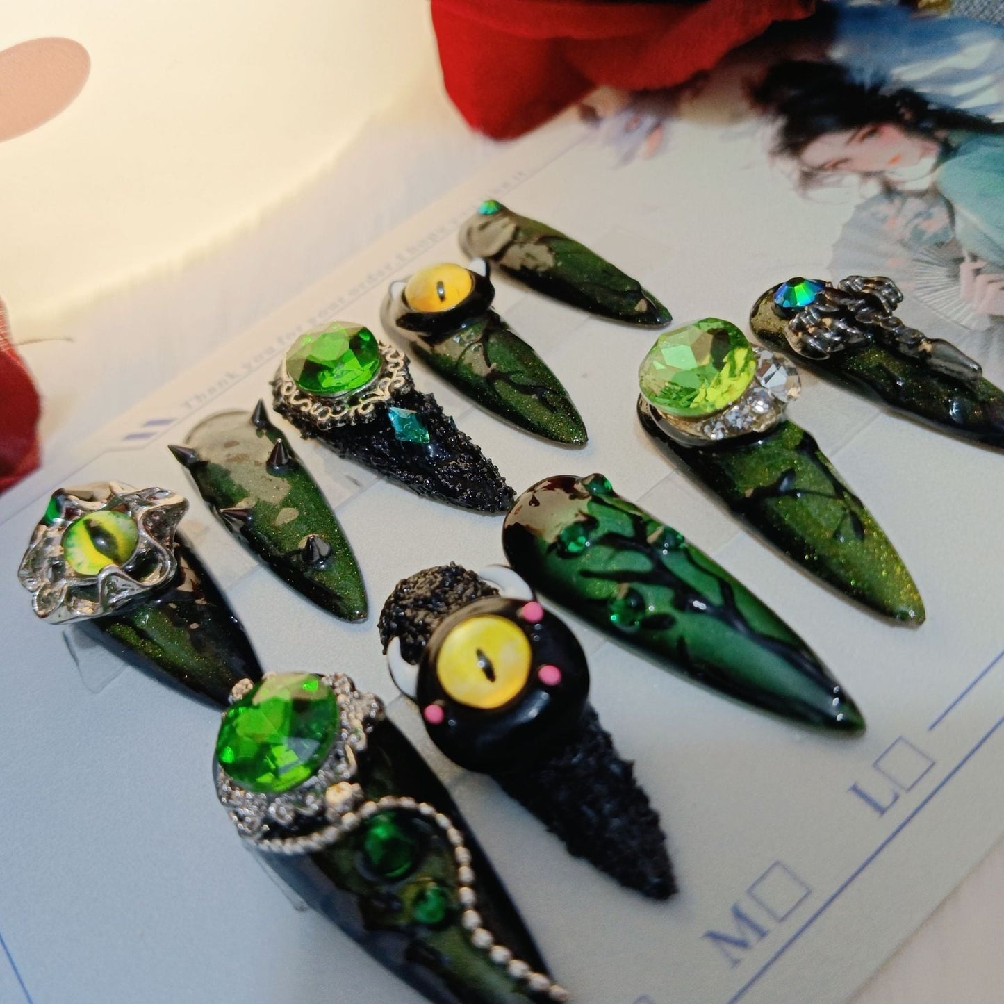 0972- Handmade press on nails