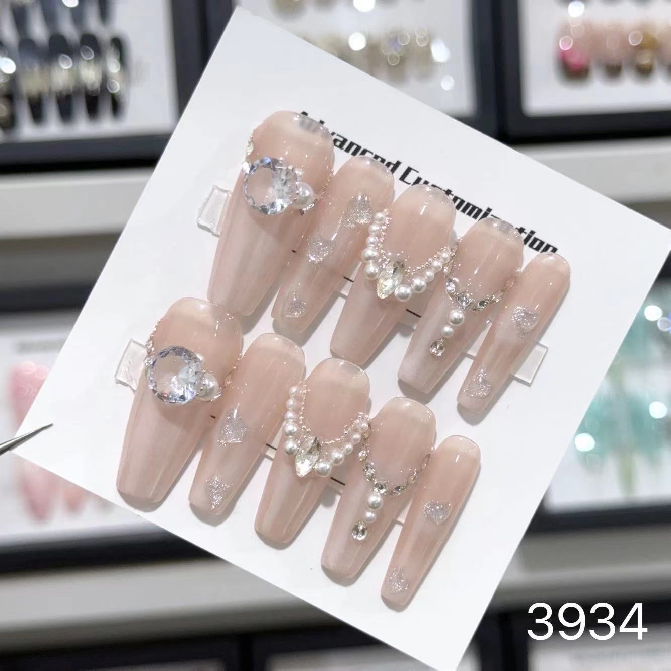 1025- Handmade press on nails