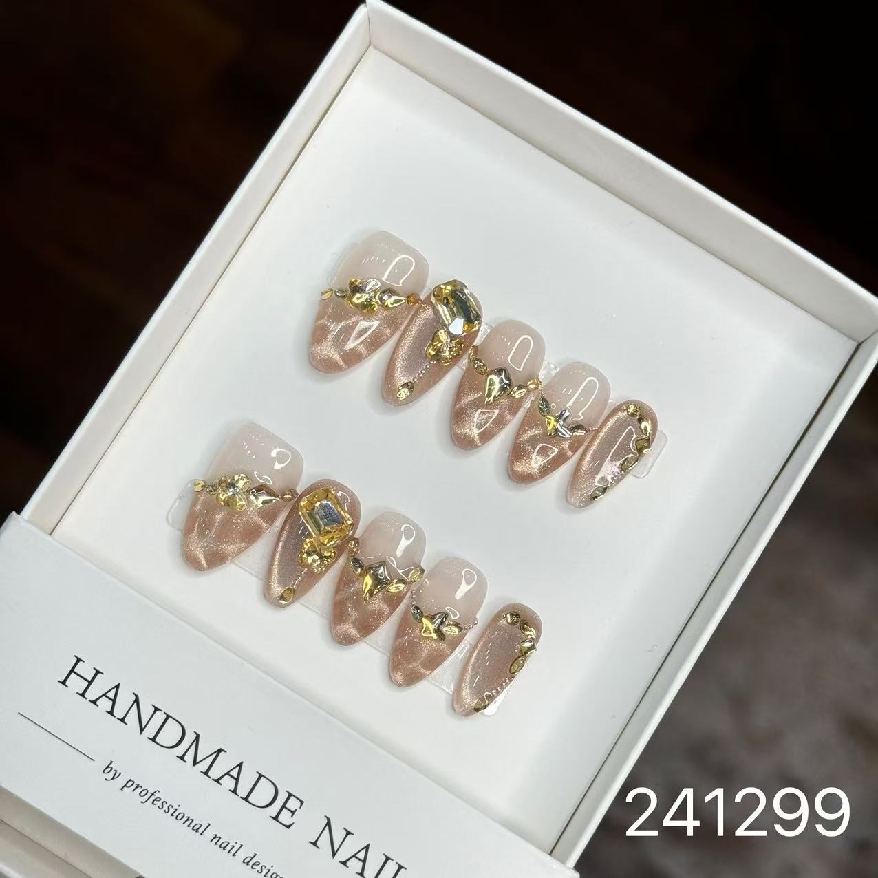 1030- Handmade press on nails