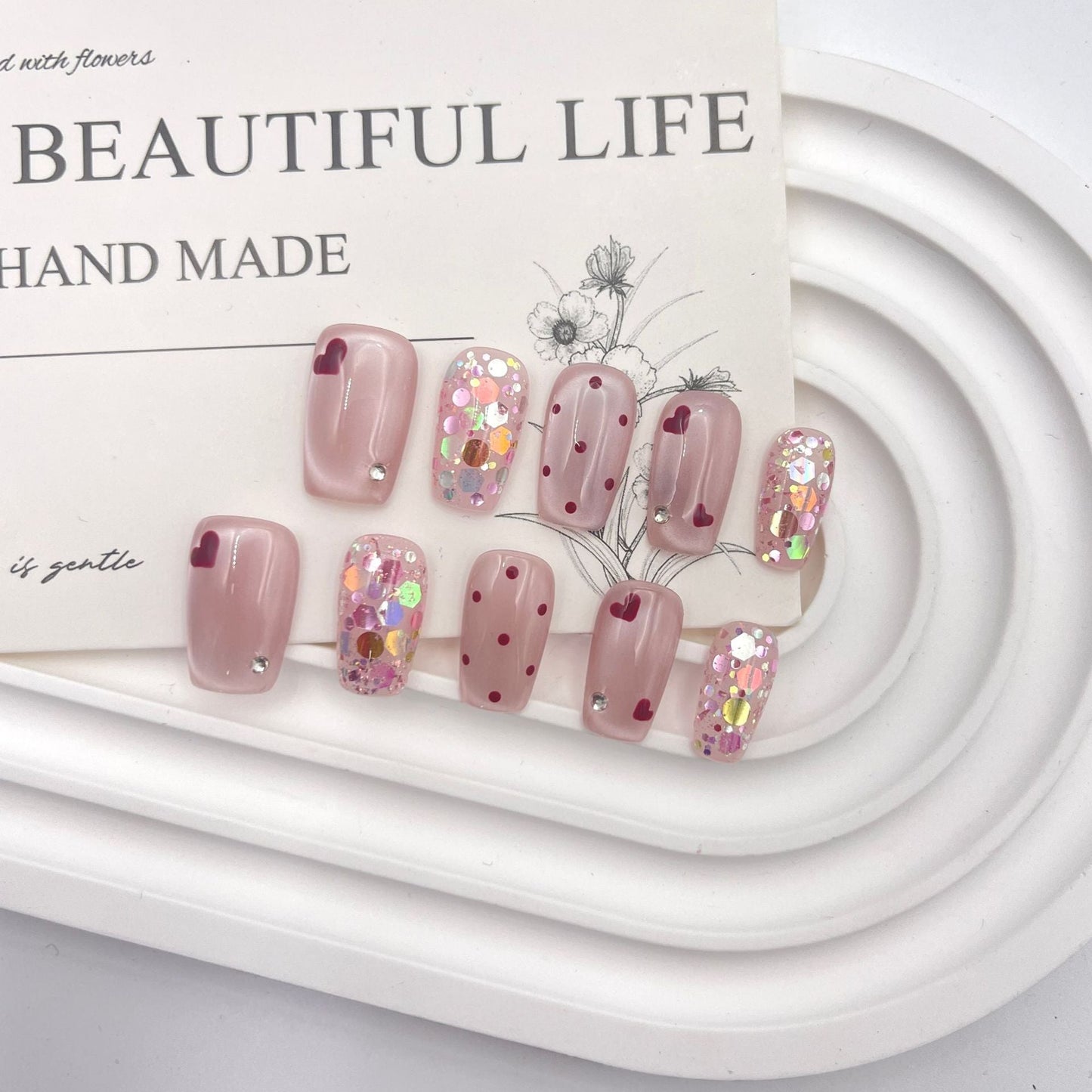 0943- Handmade press on nails