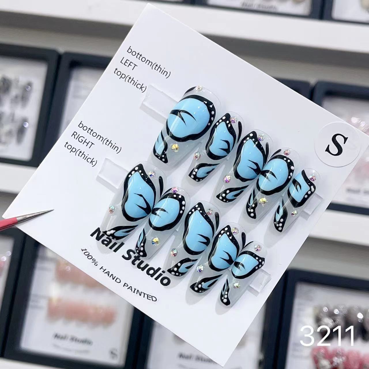 1025- Handmade press on nails