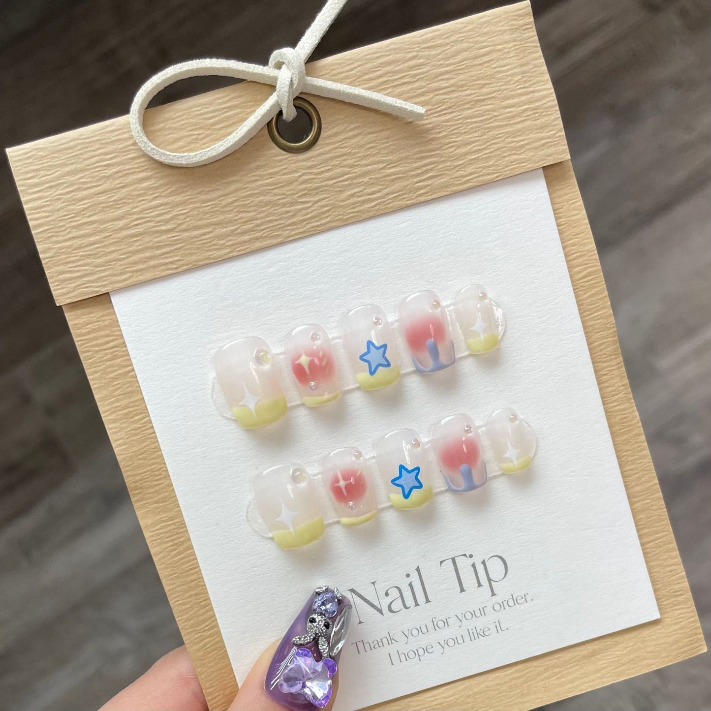 1022- Handmade press on nails