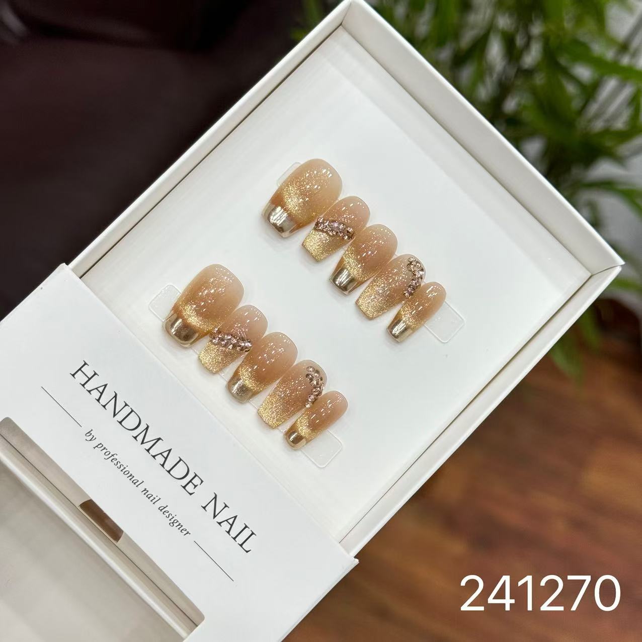 1030- Handmade press on nails