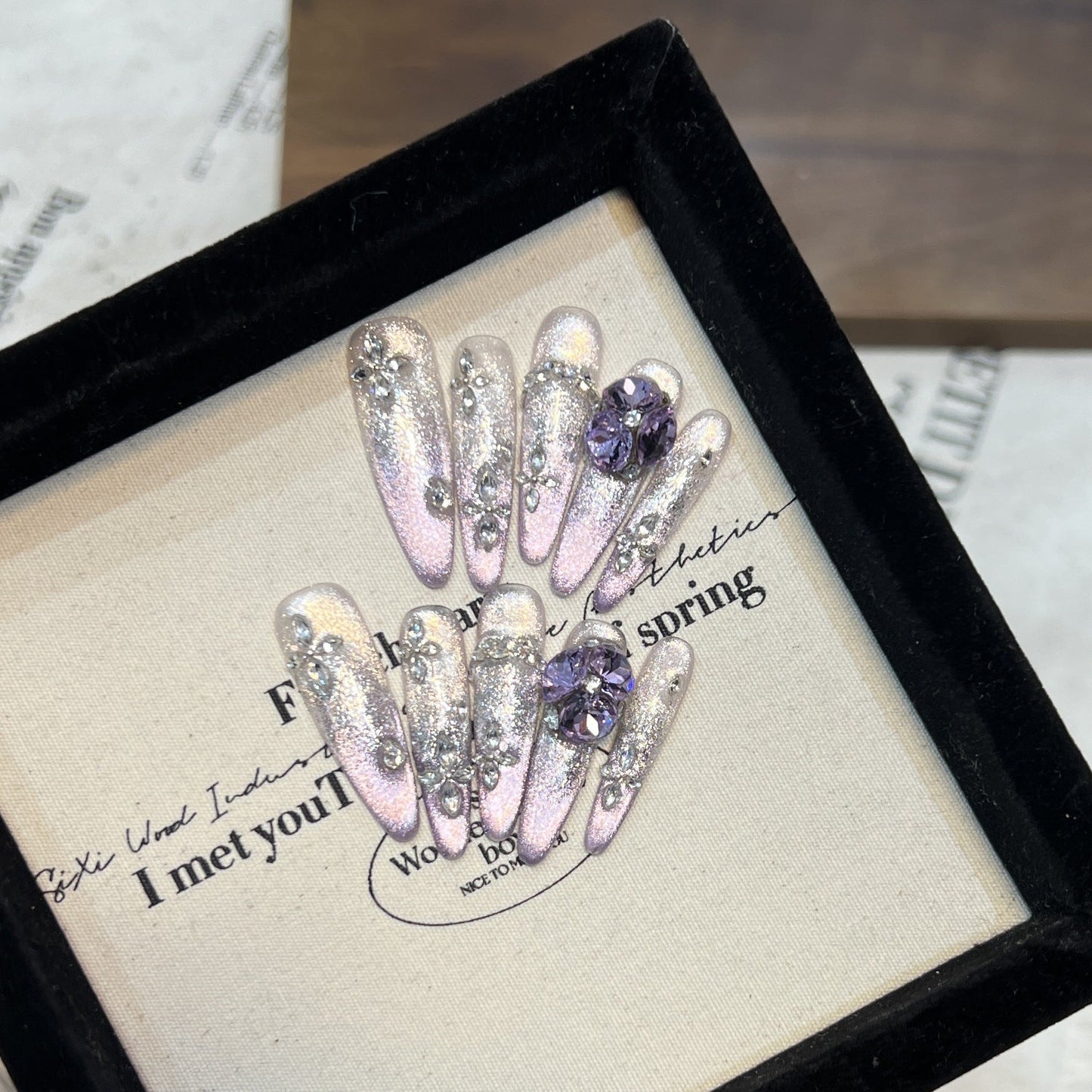 0991- Handmade press on nails