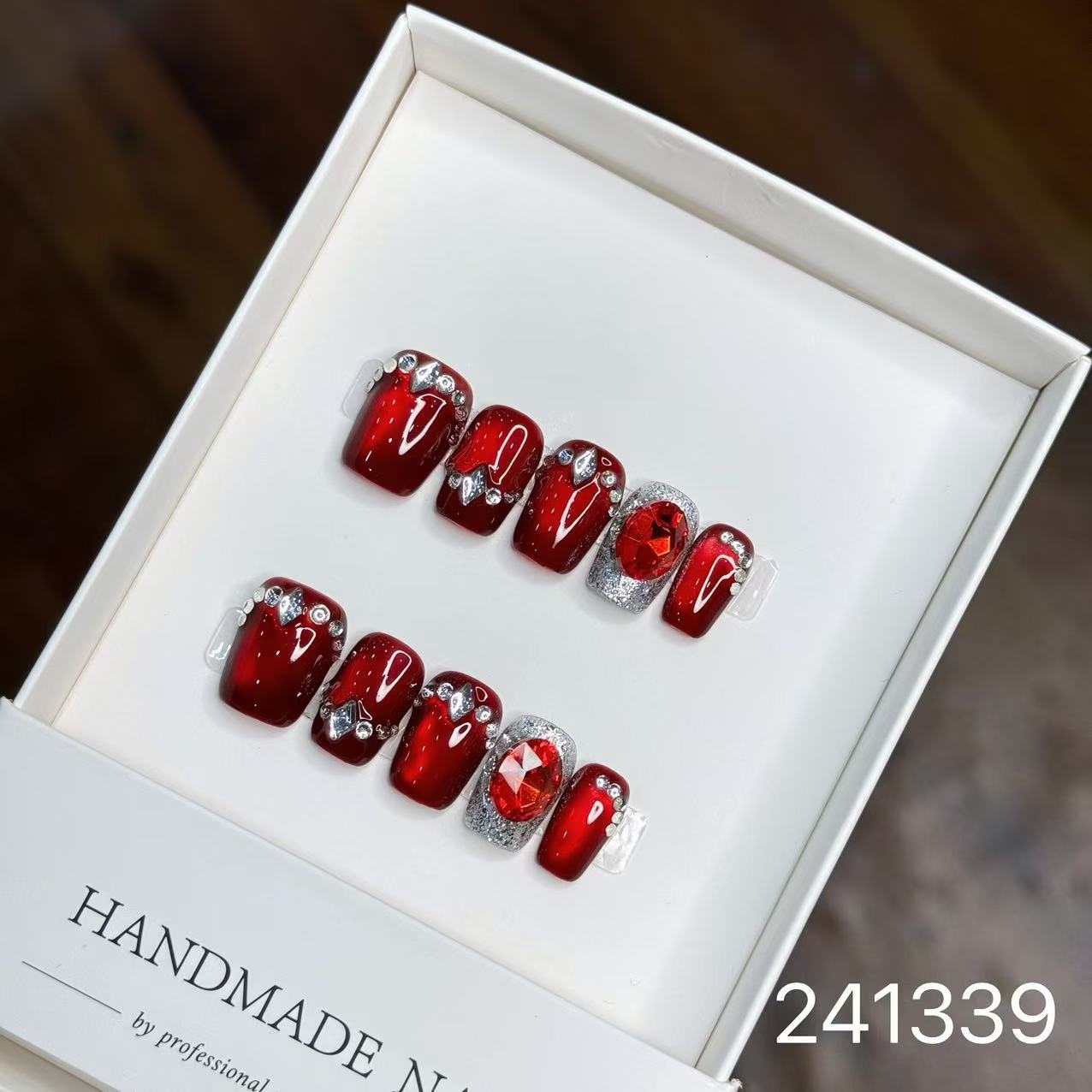 1030- Handmade press on nails