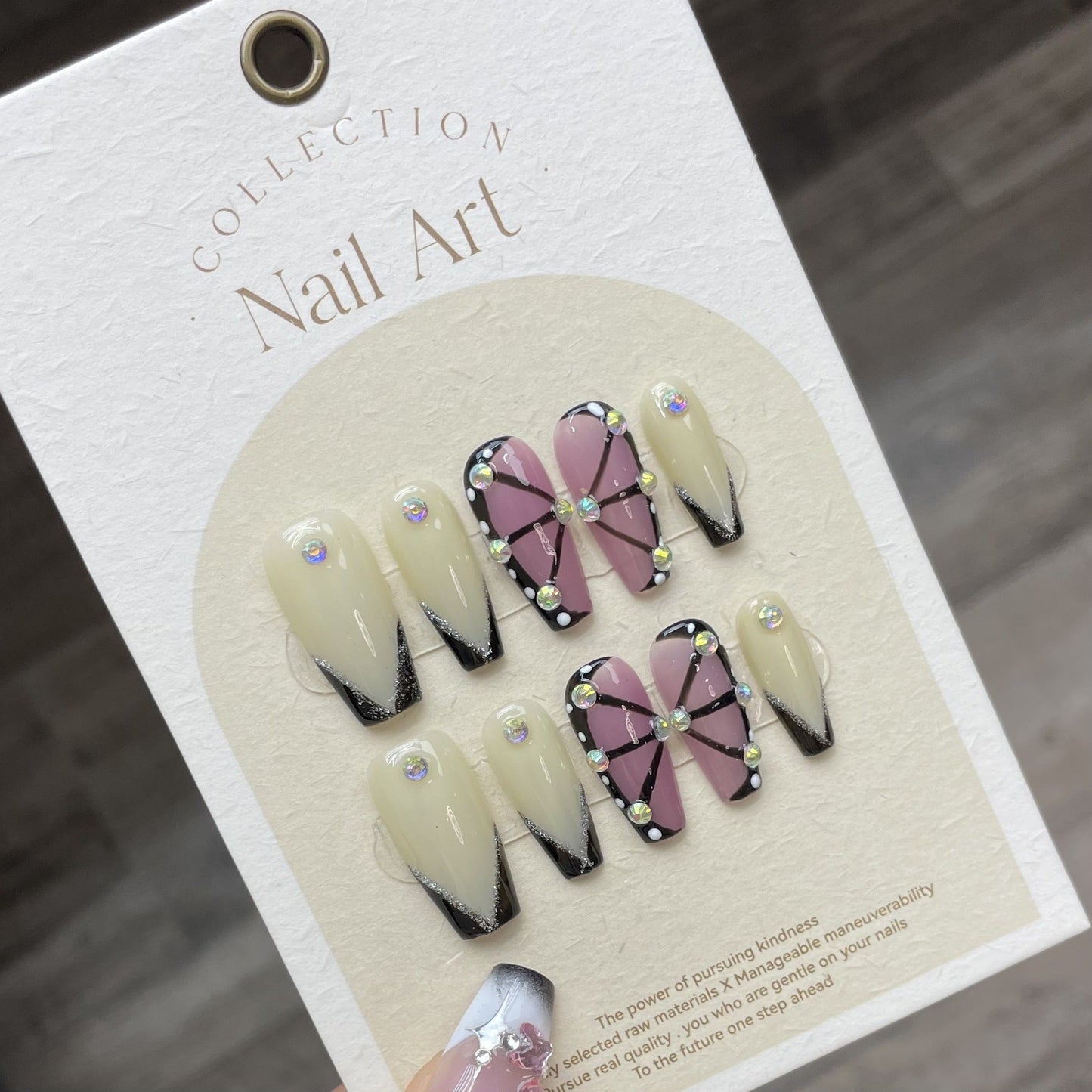 1022- Handmade press on nails