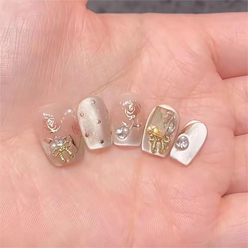 0953- Handmade press on nails