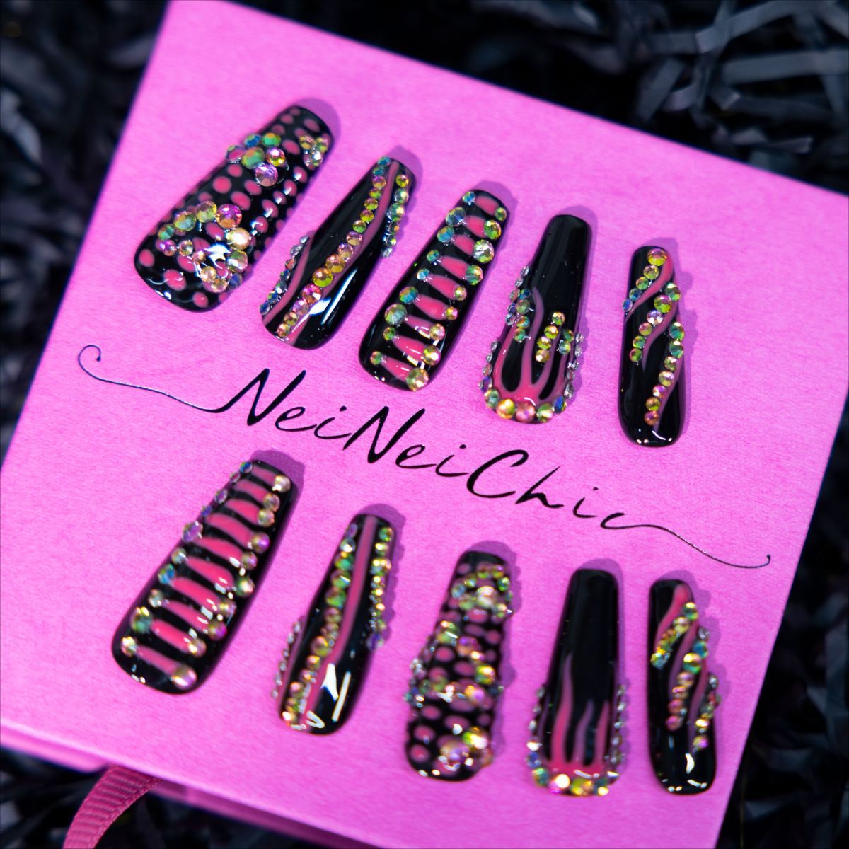 0976- Handmade press on nails