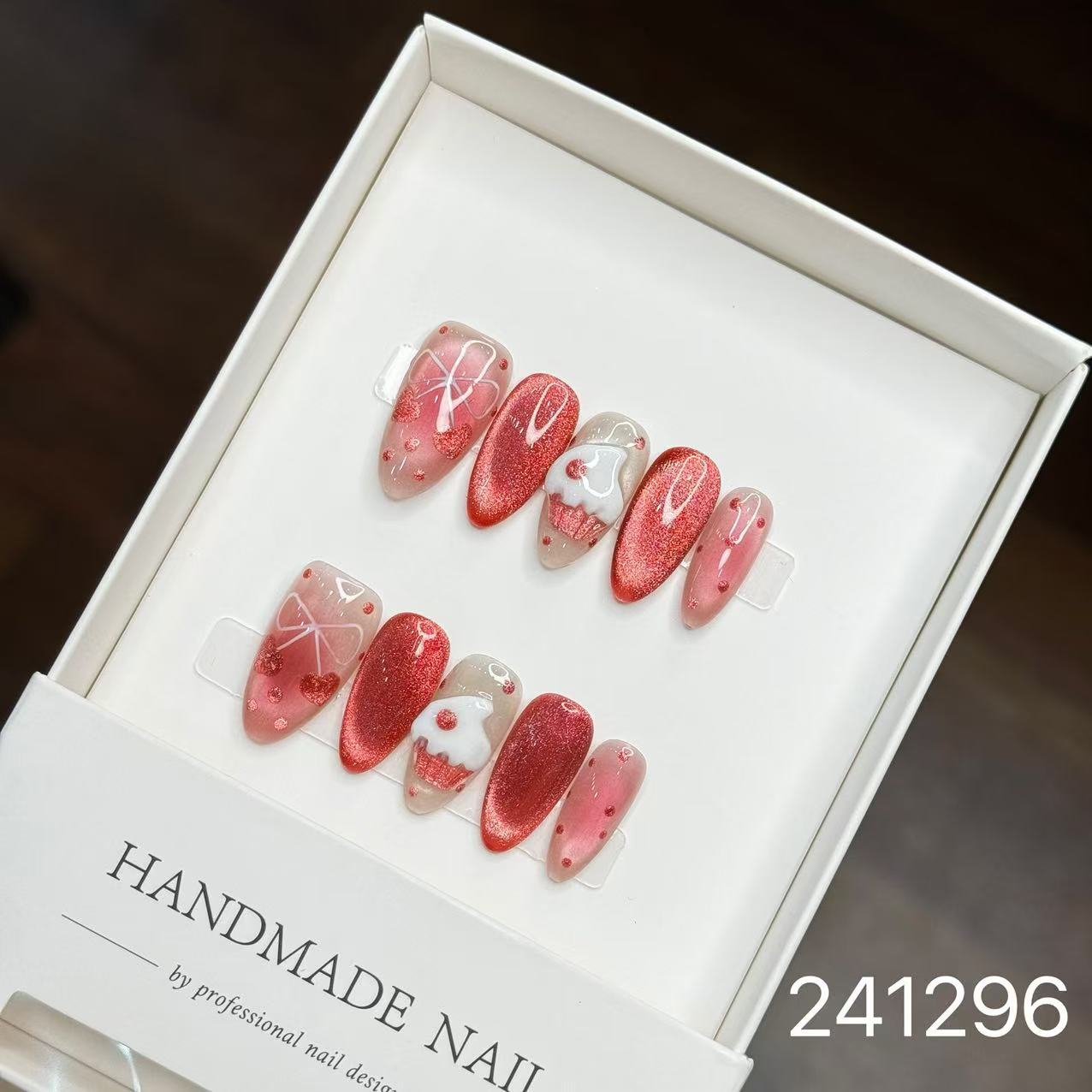 1031- Handmade press on nails