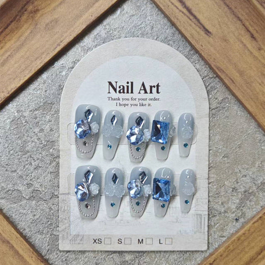 0952- Handmade press on nails