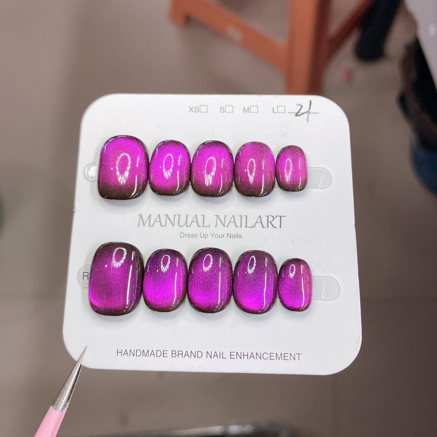 0965- Handmade press on nails