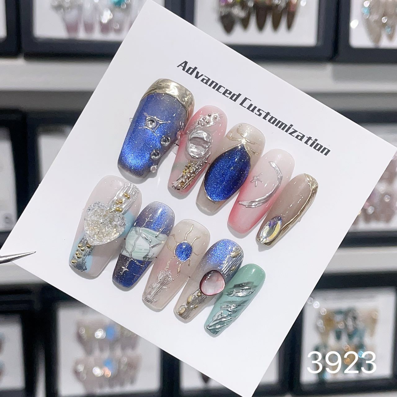 1025- Handmade press on nails