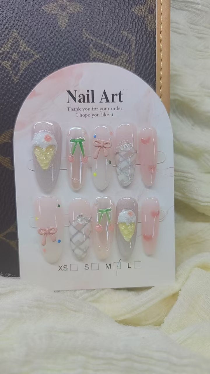 0958- Handmade press on nails