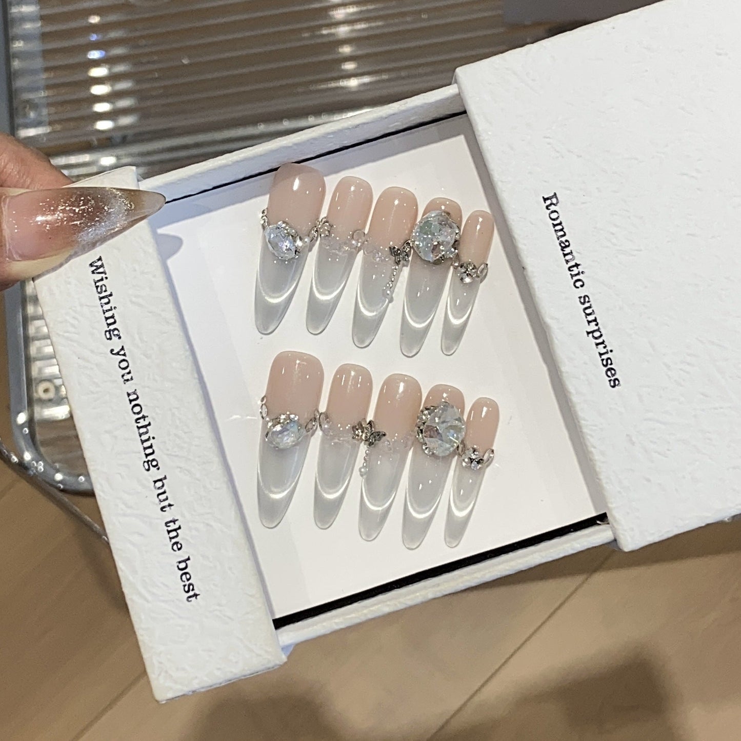 1033- Handmade press on nails