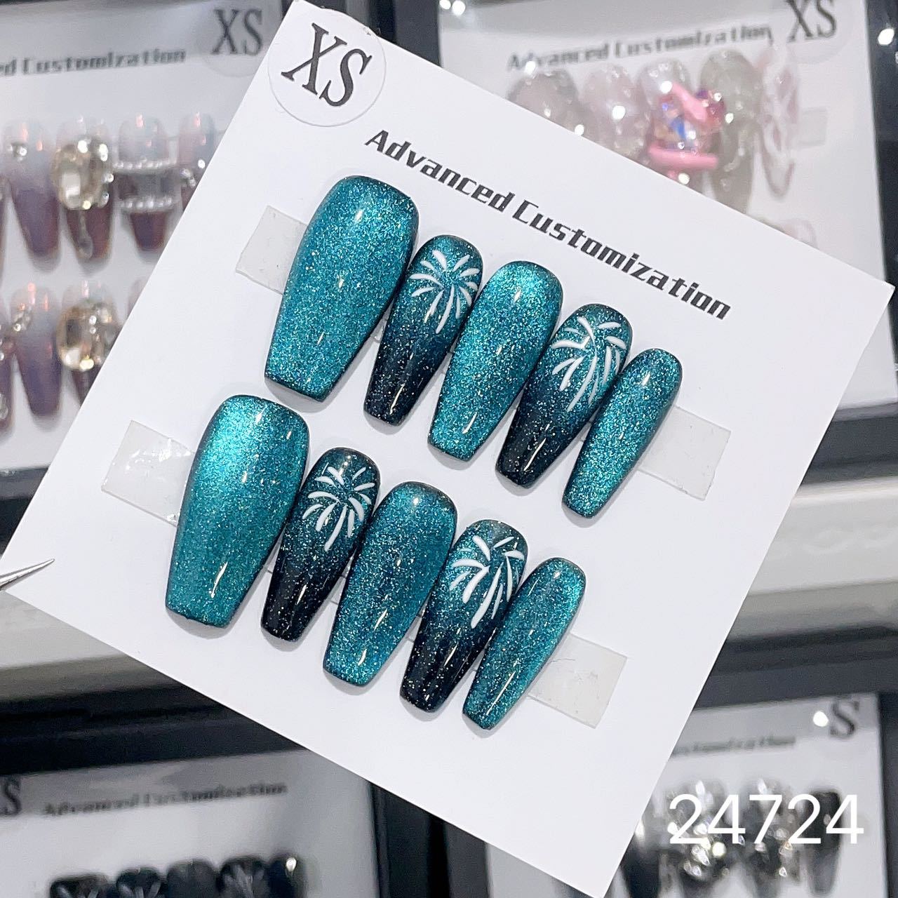 0967- Handmade press on nails