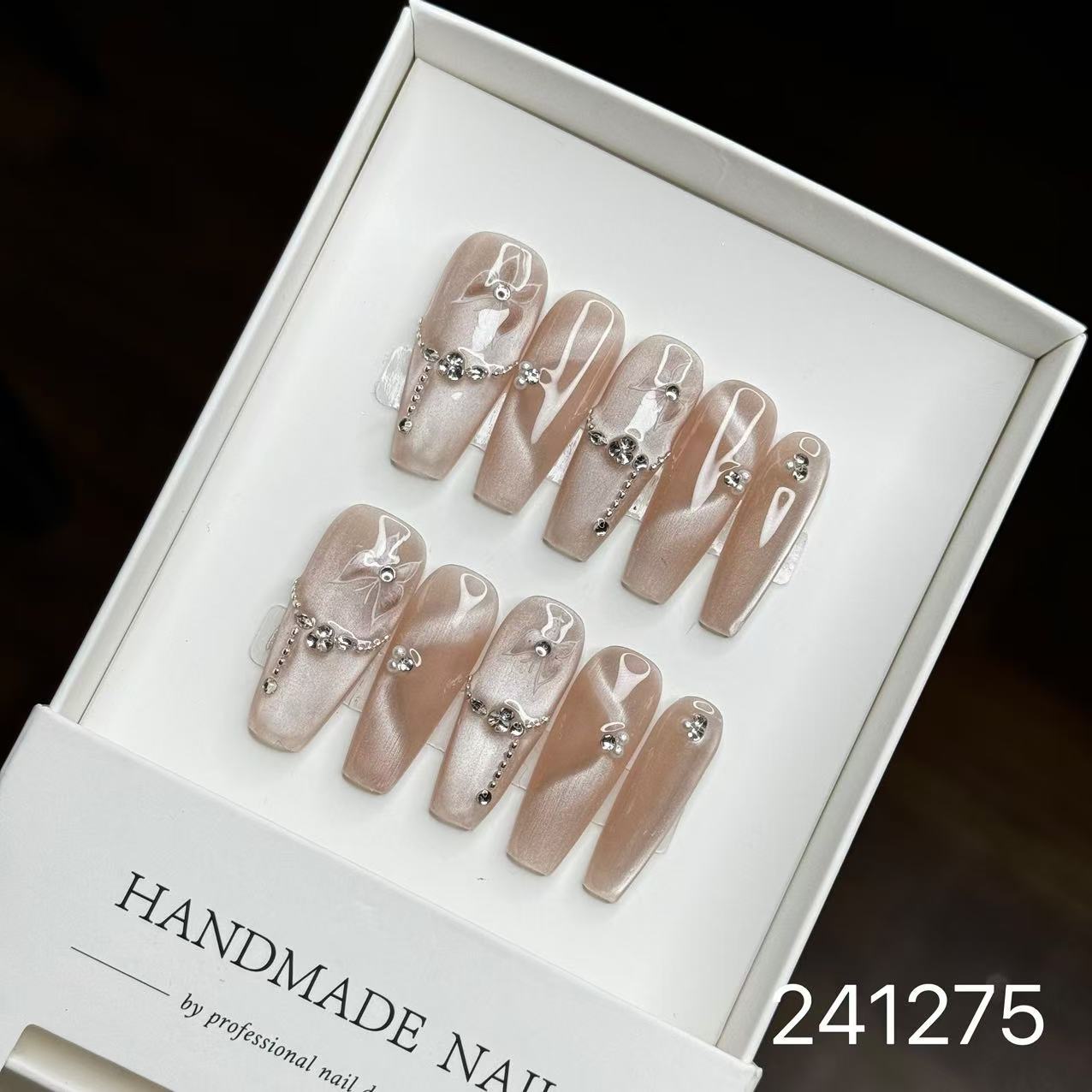 1029- Handmade press on nails