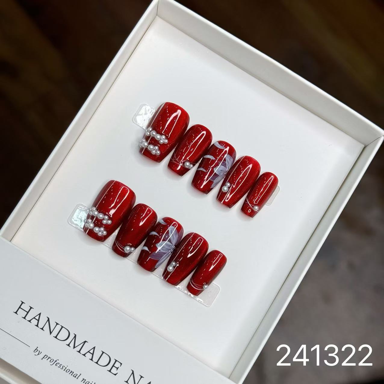 1028- Handmade press on nails