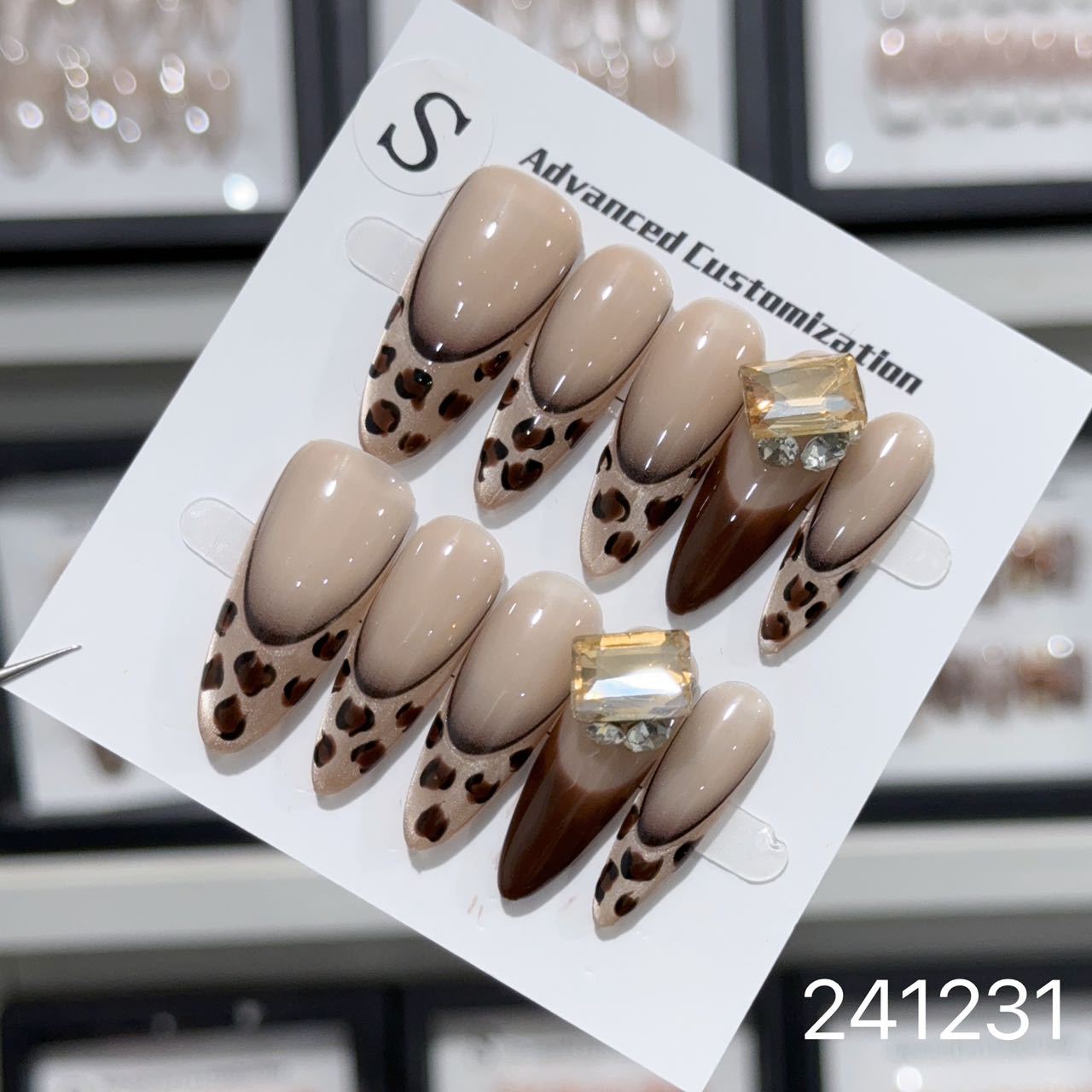 1028- Handmade press on nails