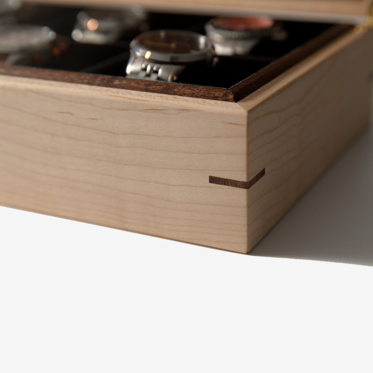 Watch Box - Curly Maple and Sapele Mahogany - 8 Watch Compartments