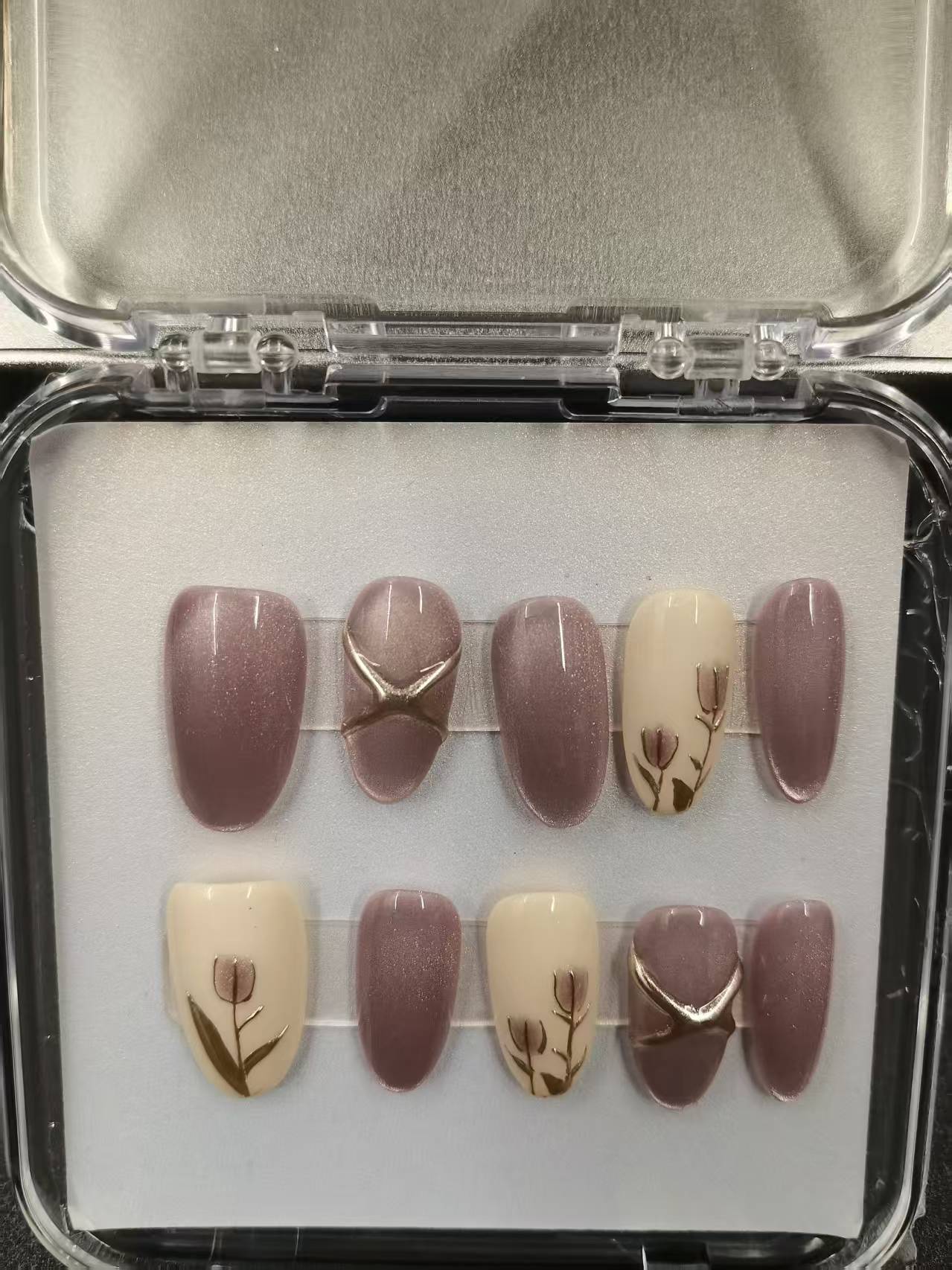 1037- Handmade press on nails