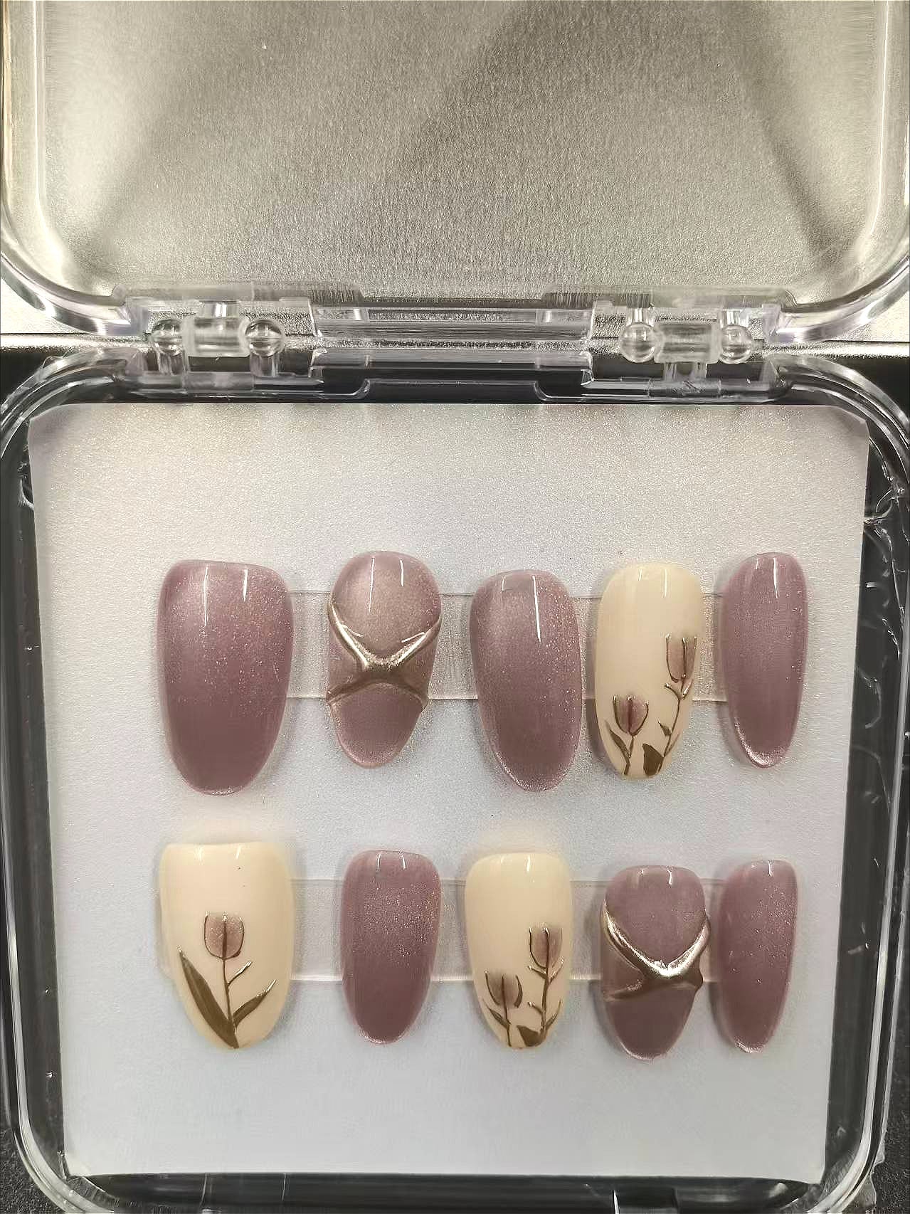 1039- Handmade press on nails