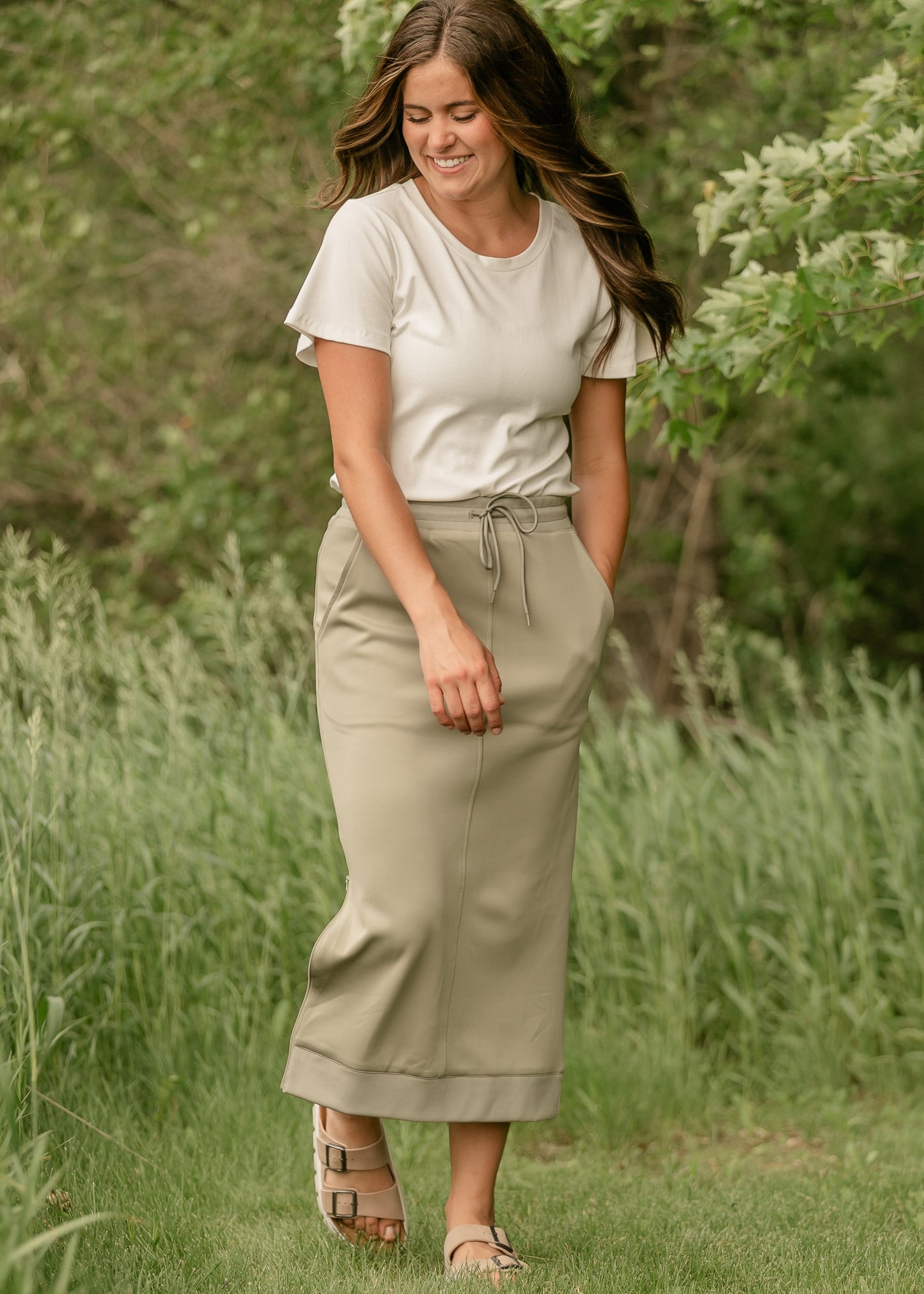 Side Zipper Athletic Midi Skirt