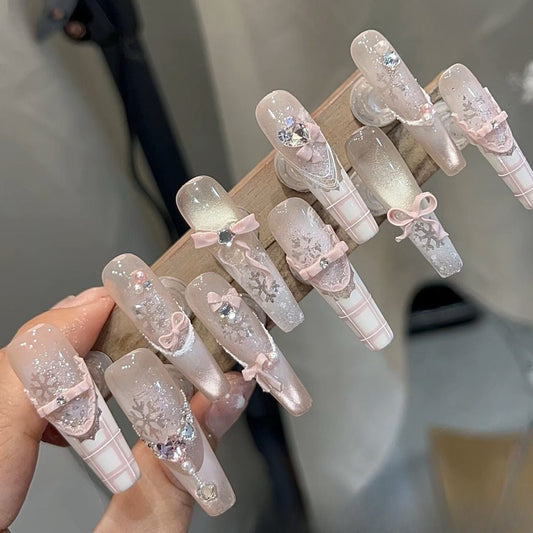 0992- Handmade press on nails