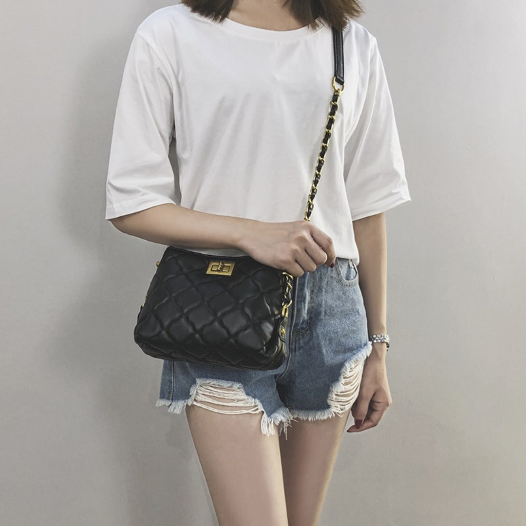 Mini crossbody purse women, spring and summer women's bags popular fashion versatile diamond chain crossbody bag,